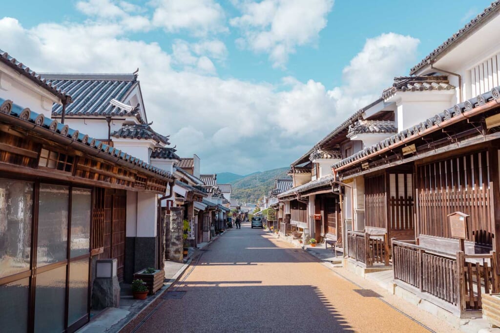 Udatsu, un quartier japonais historique bordé de maisons traditionnelles