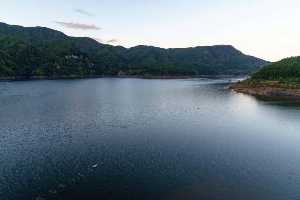 Lac Miyama à Shirakami-Sanchi au Japon