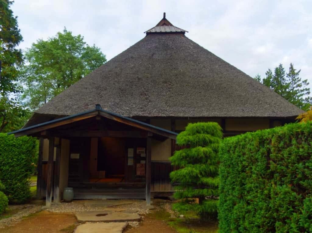 Maison traditionnelle de samouraïs dans la ville d'Hirosaki