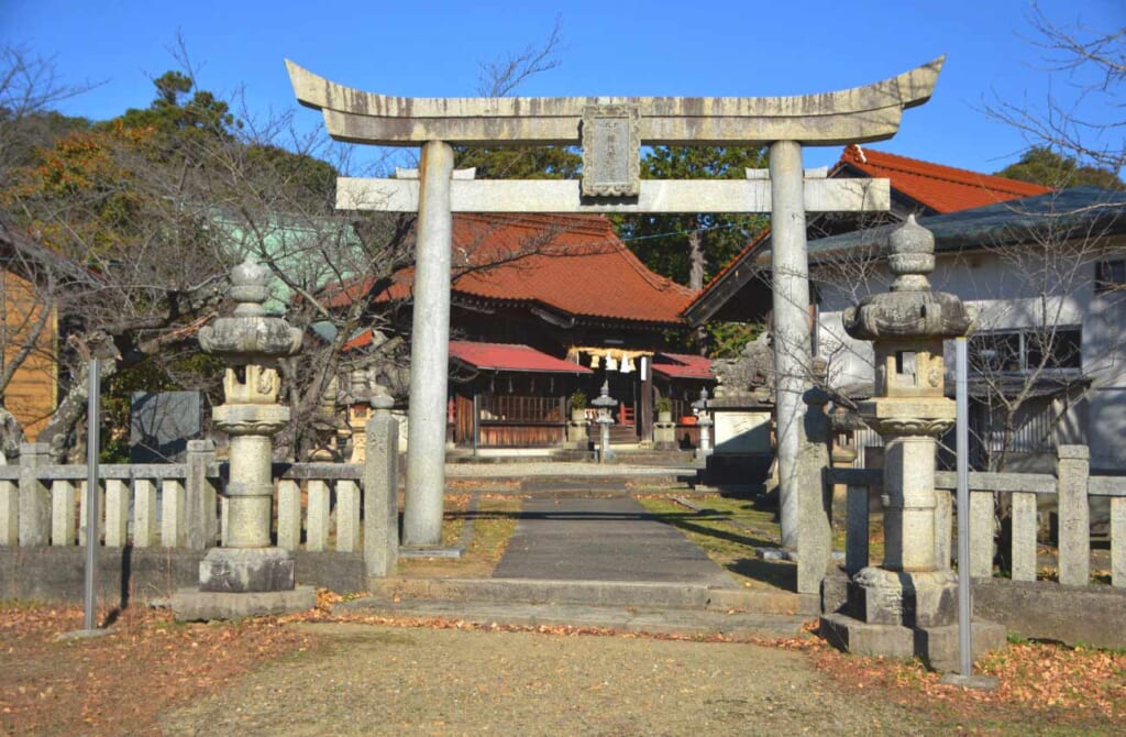 L'entrée du sanctuaire Kushishiro Kahime