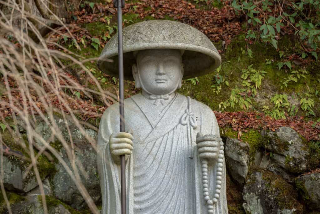 Une statue du moine Kukai aussi connu sous le nom de Kobo Daishi