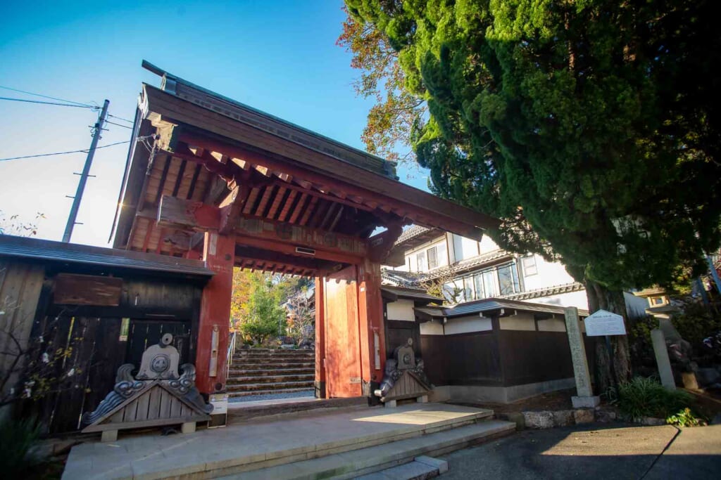 Entrée du temple Daifuku-ji, l'un des temples bouddhistes du Kohoku Gozan