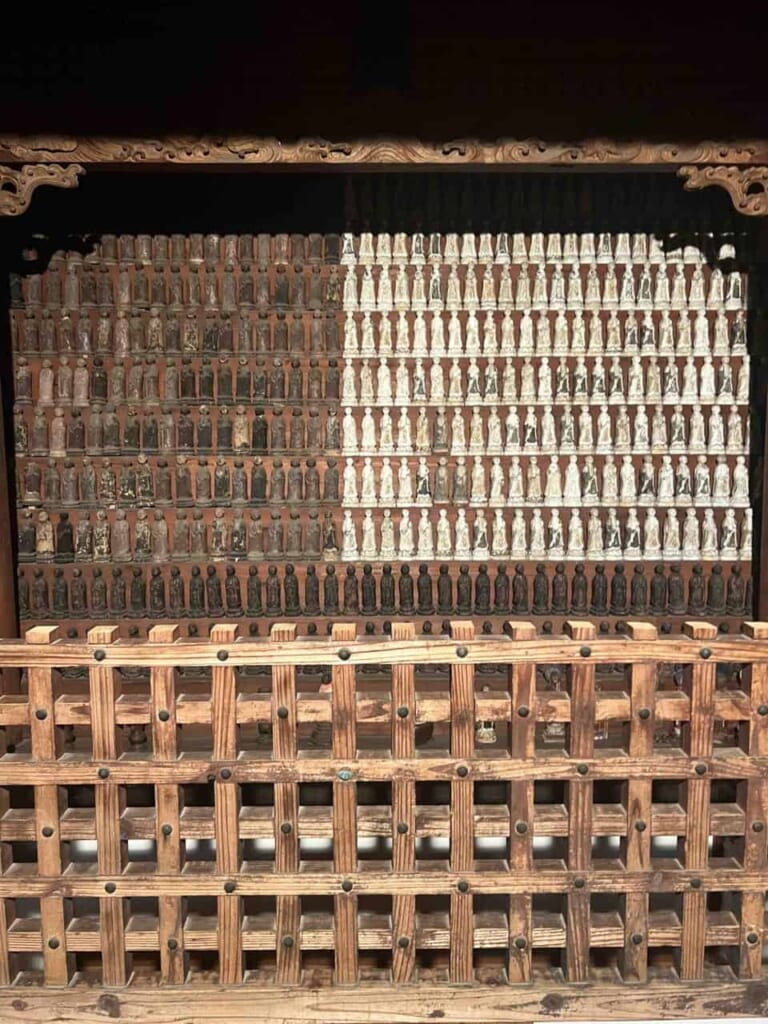 Kakunodate - Temple Unganji âgé de 570 ans