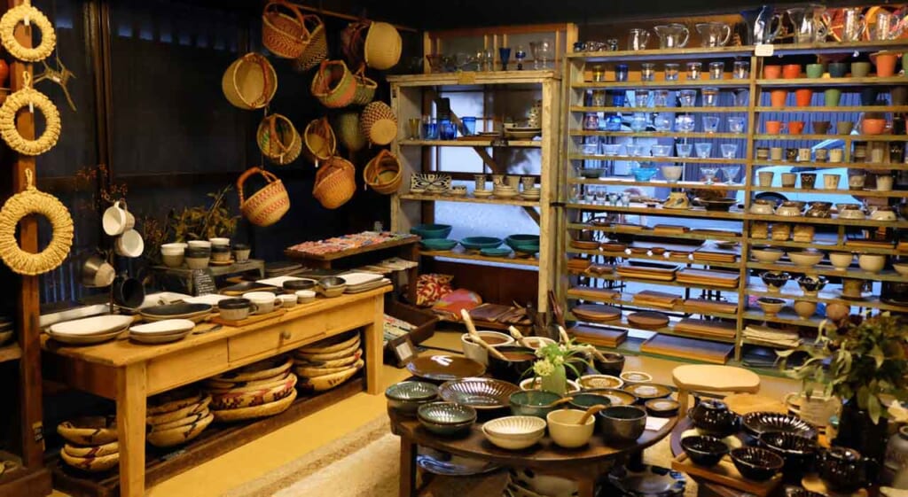 Poterie de Tamba-Sasayama