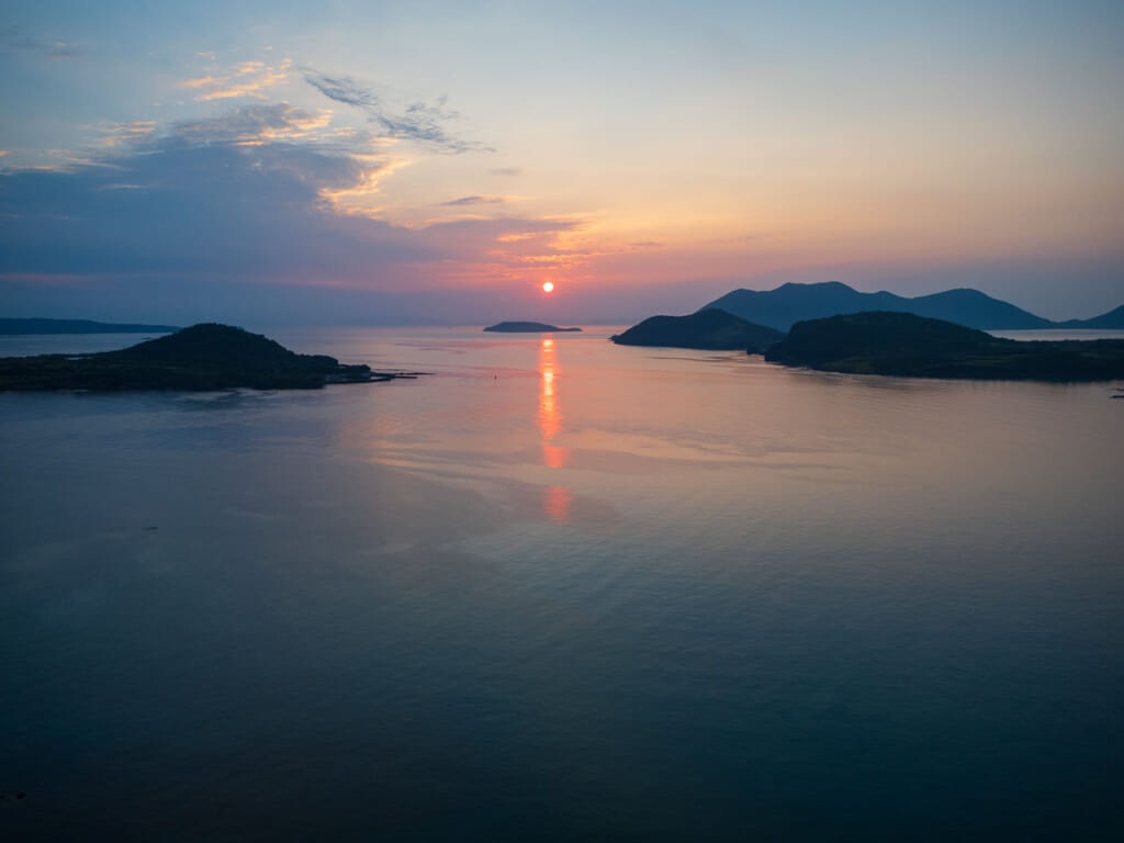 Lever du soleil sur l'île d'Ojika à Nagasaki