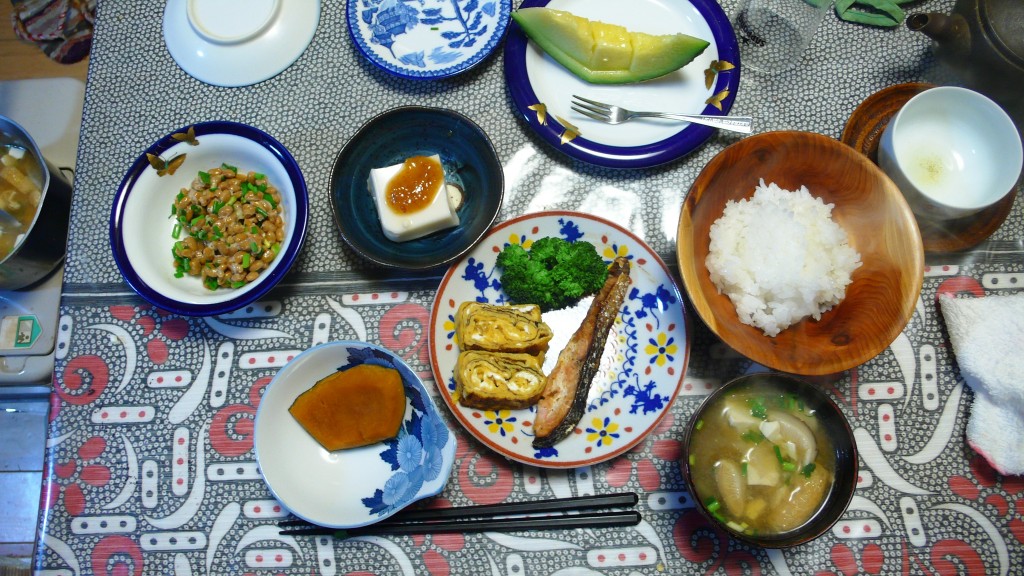 Desayuno en el noka-minshuku de Kitsuki