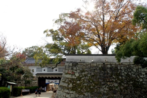 El castillo de Okayama, Okayama, Isla de Honshu, Japón
