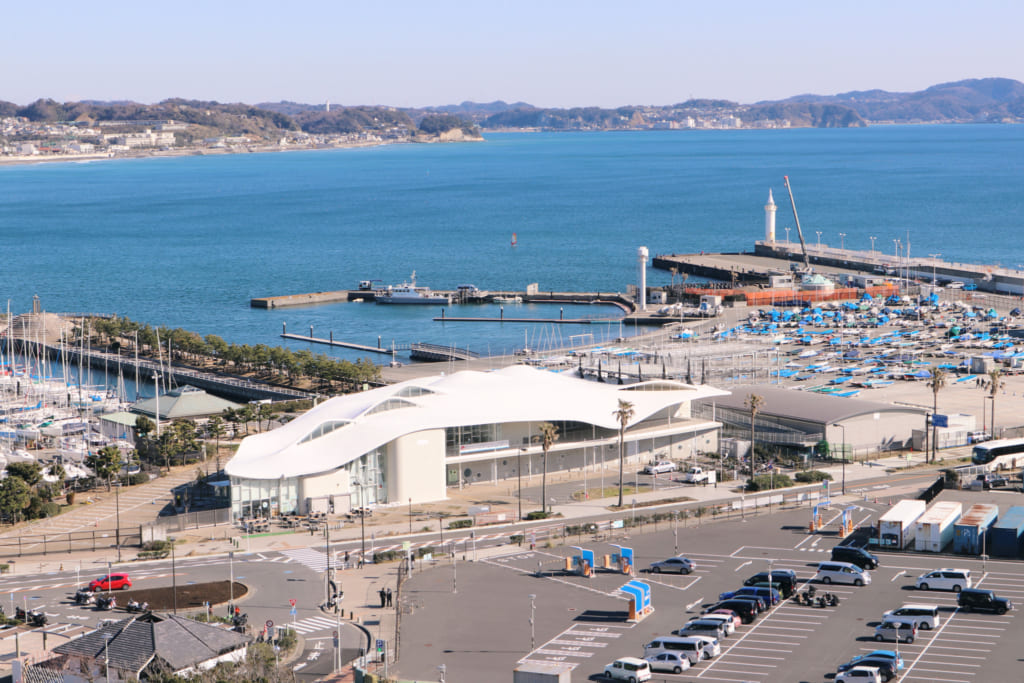 Instalaciones de las olimpiadas en el puerto de Enoshima, Fujisawa, Kanagawa, Japón