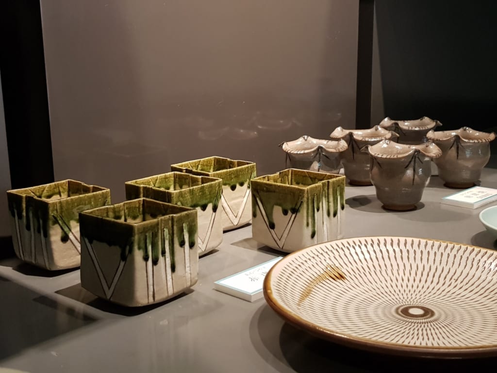Museo de las cerámicas de tobe Tobeyaki Dento Sangyo Kaikan