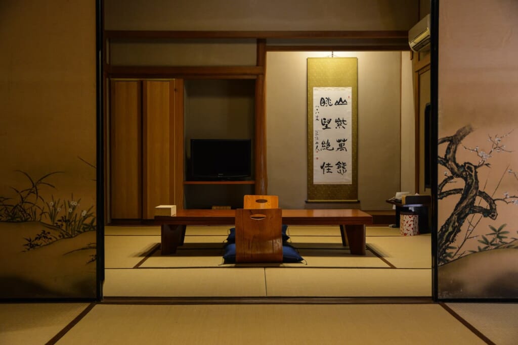 Una habitación de ryokan puede ser uno de los alojamientos más tradicionales de Japón