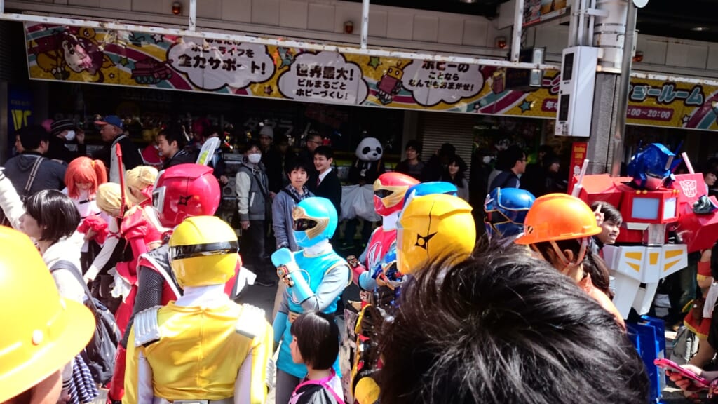 Power Rangers en el festival de cosplay de Osaka.