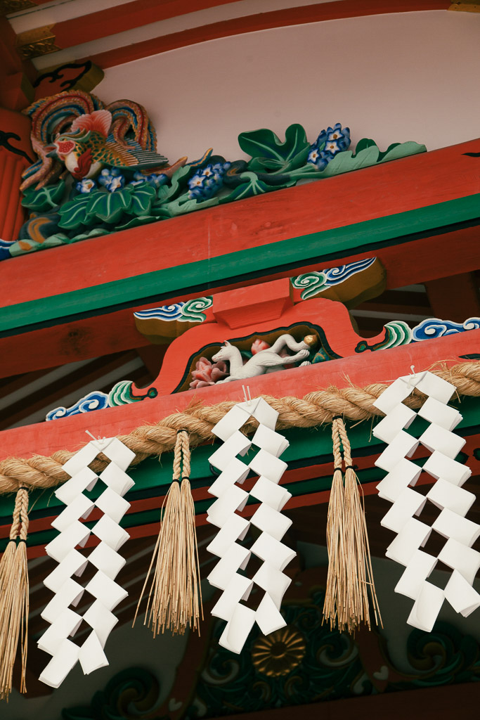 Detalle de pabellón interior de Fushimi Inari Taisha
