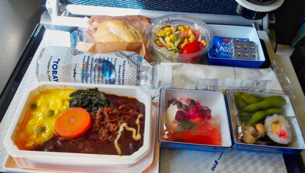 La comida del vuelo de la aerolínea ANA