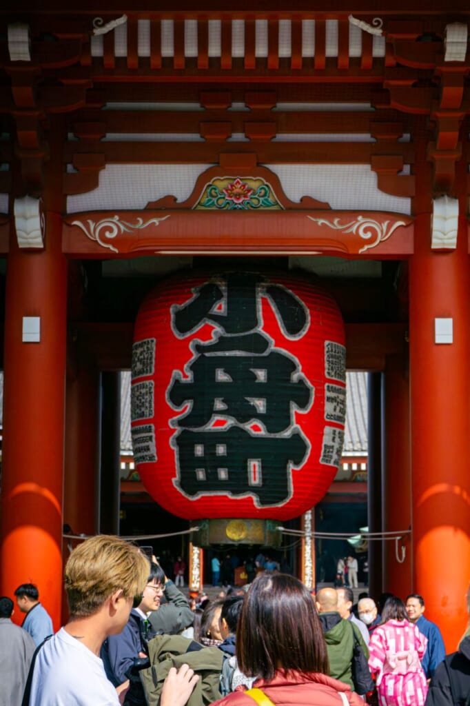 La segunda puerta del templo sensoji