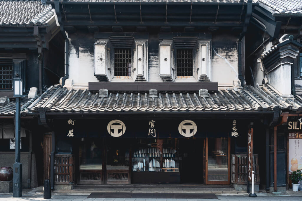 Una casa japonesa de estilo kurazukuri