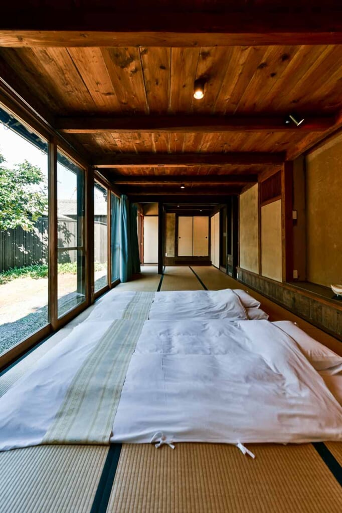 habitación de tatami de una casa renovada en Nagasaki