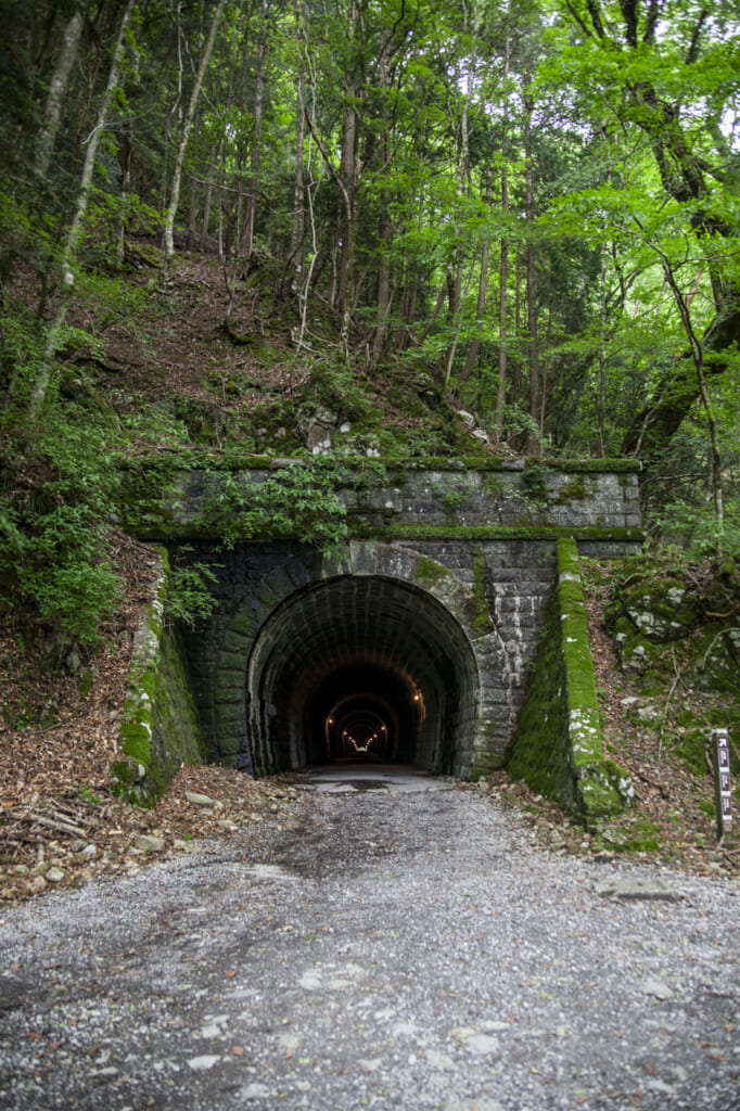 El antiguo Túnel del paso de Amagi