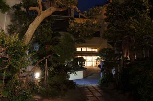 Übernachten in einem historischen Ryokan auf Enoshima