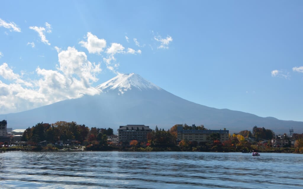 Tagesausflüge von Tokio: Kawaguchiko mit Blick auf den Berg Fuji