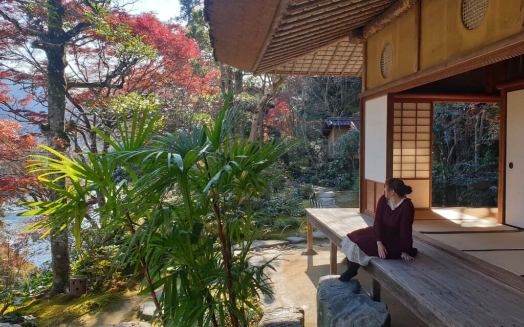Den Blick auf den Garten genießen, Garyu Sanso in Ozu