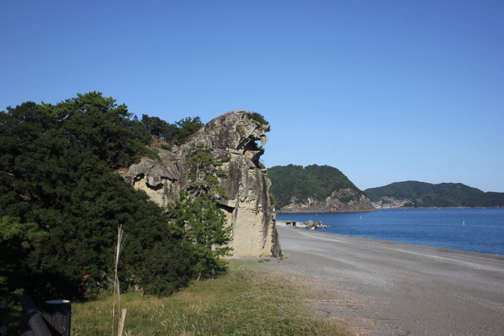 Der Felsenlöwen "Shishi-iwa" in Kumano, Präfektur Mie.