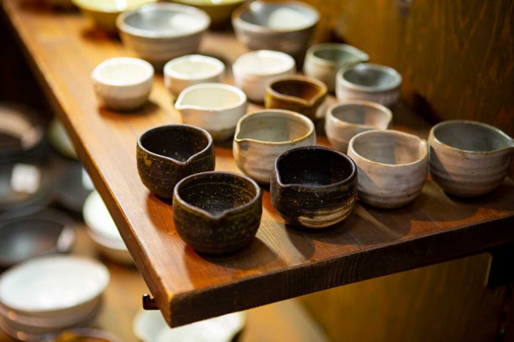 Keramik aus der Region Kansai.