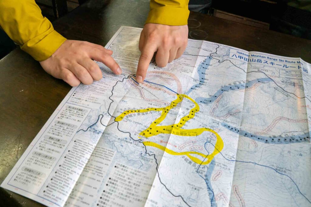 Karte der Skipisten im Hakkoda-Gebirge.