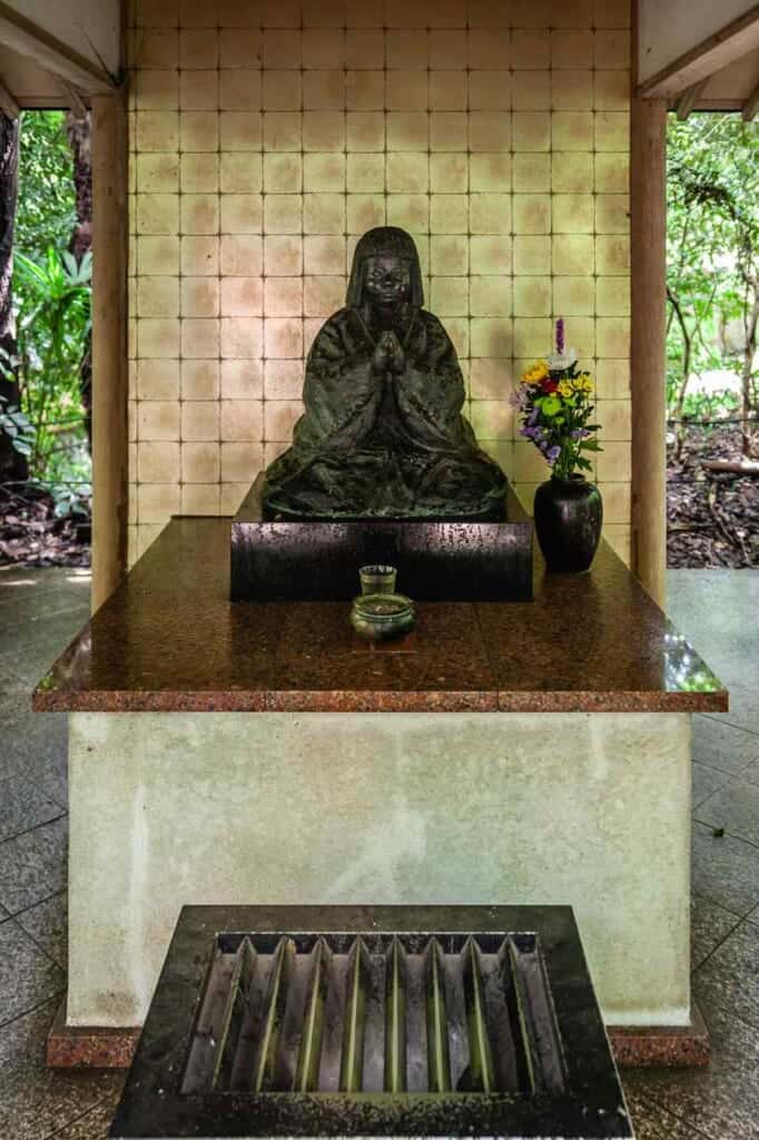 Statue zu Ehren von Kobo Daishi.