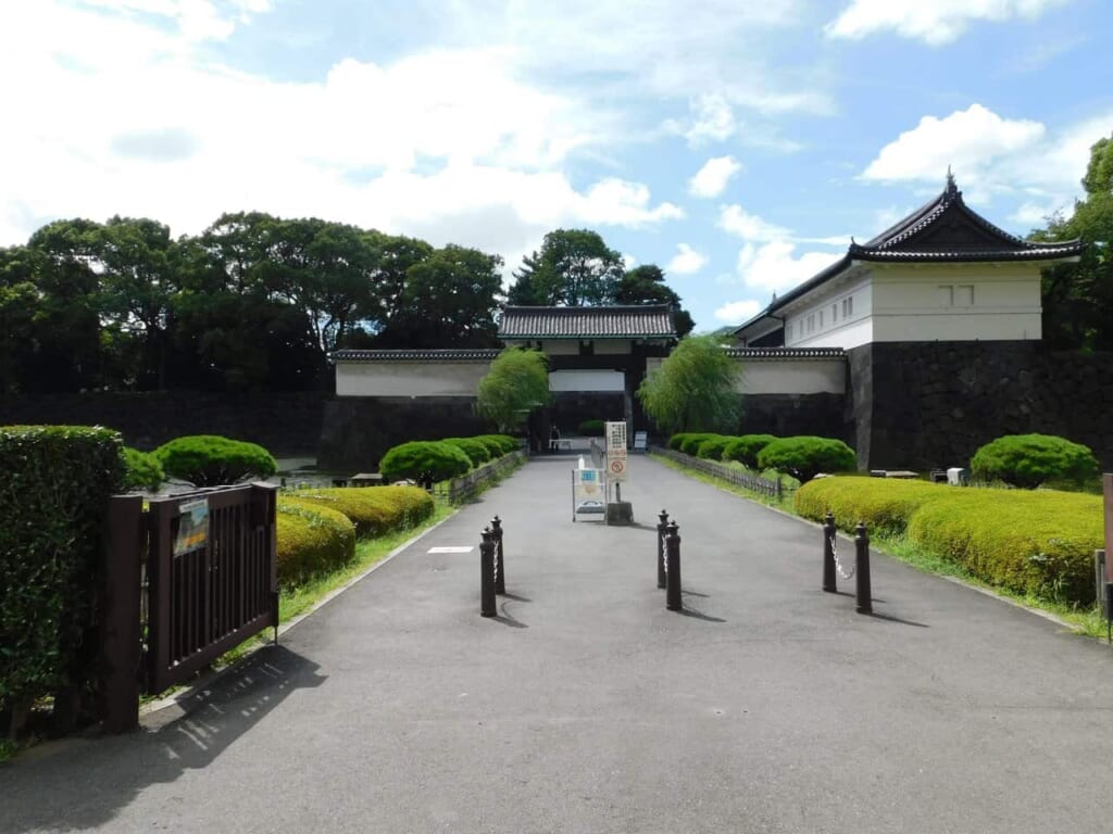 Ote-mon-Tor vom Kaiserpalast Tokio