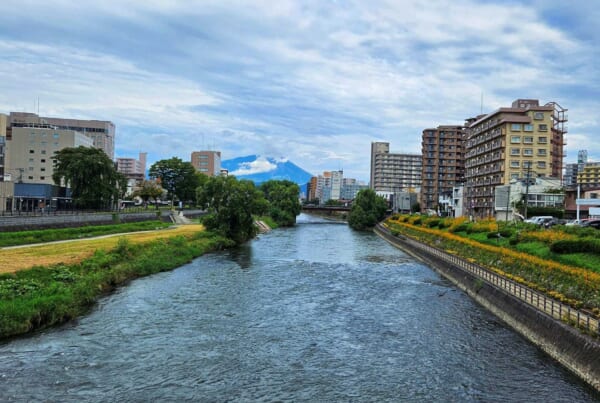 Morioka mit Berg Iwate