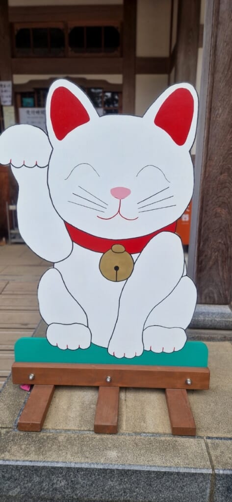 Japanische Winkekatze