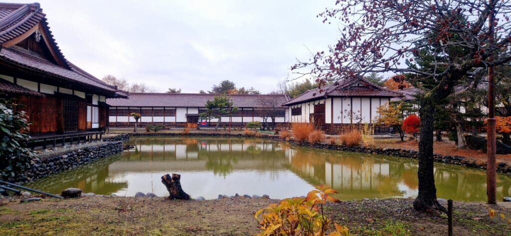 Pool im Nisshinkan