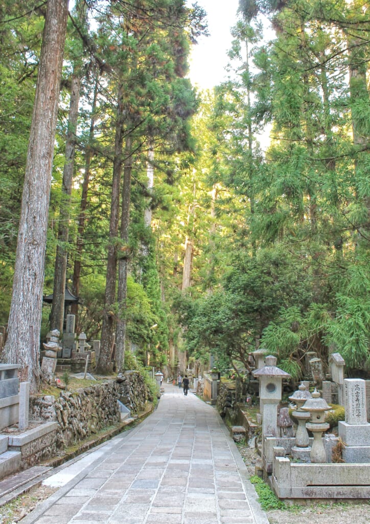 Cimitero Okunoin monte Koya