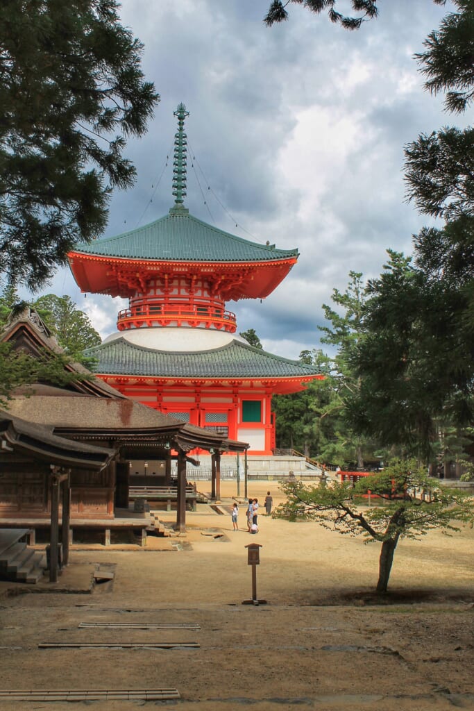 Konpon Daito, pagoda nell'area Danjo Garan sul monte Koya