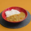 Piatto di riso al curry giapponese