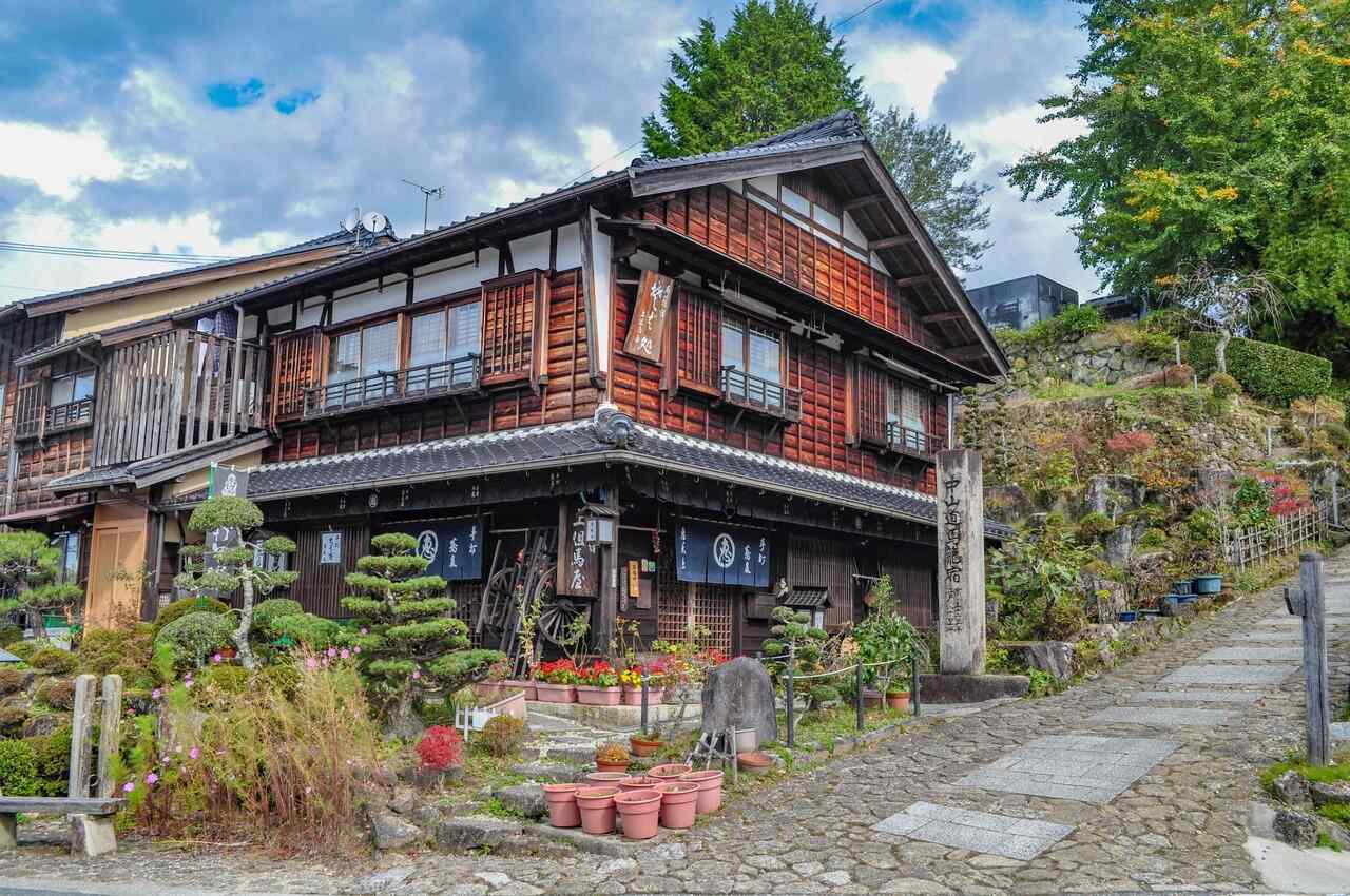 Edificio tradizionale in legno a Magome-juku