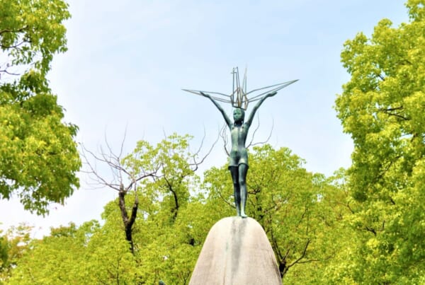 Statua di Sasaki Sadako a Hiroshima