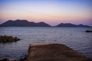 Molo in pietra sull'isola di Ojika